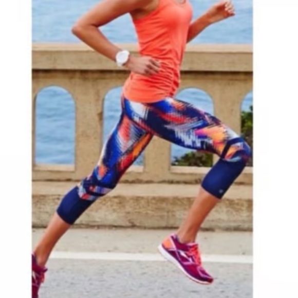 Athleta Lava Sonar Capri Leggings women’s Size small - Picture 2 of 5